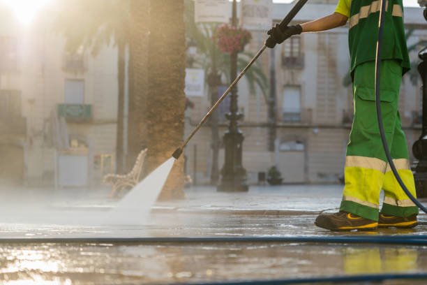 Best Restaurant Pressure Washing  in Dunlap, IN